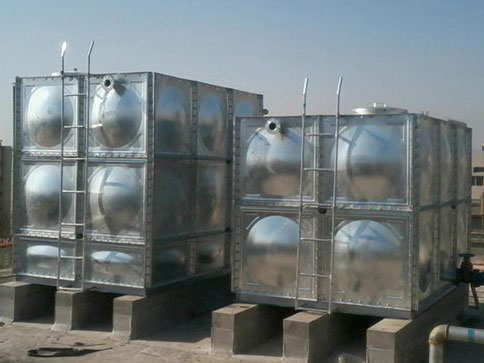 熱鍍鋅水箱廠(chǎng)家