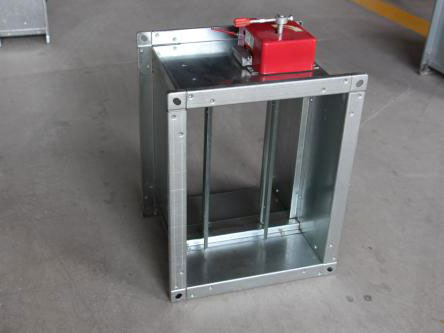 共板(鍍鋅板)手動調(diào)節(jié)閥價格